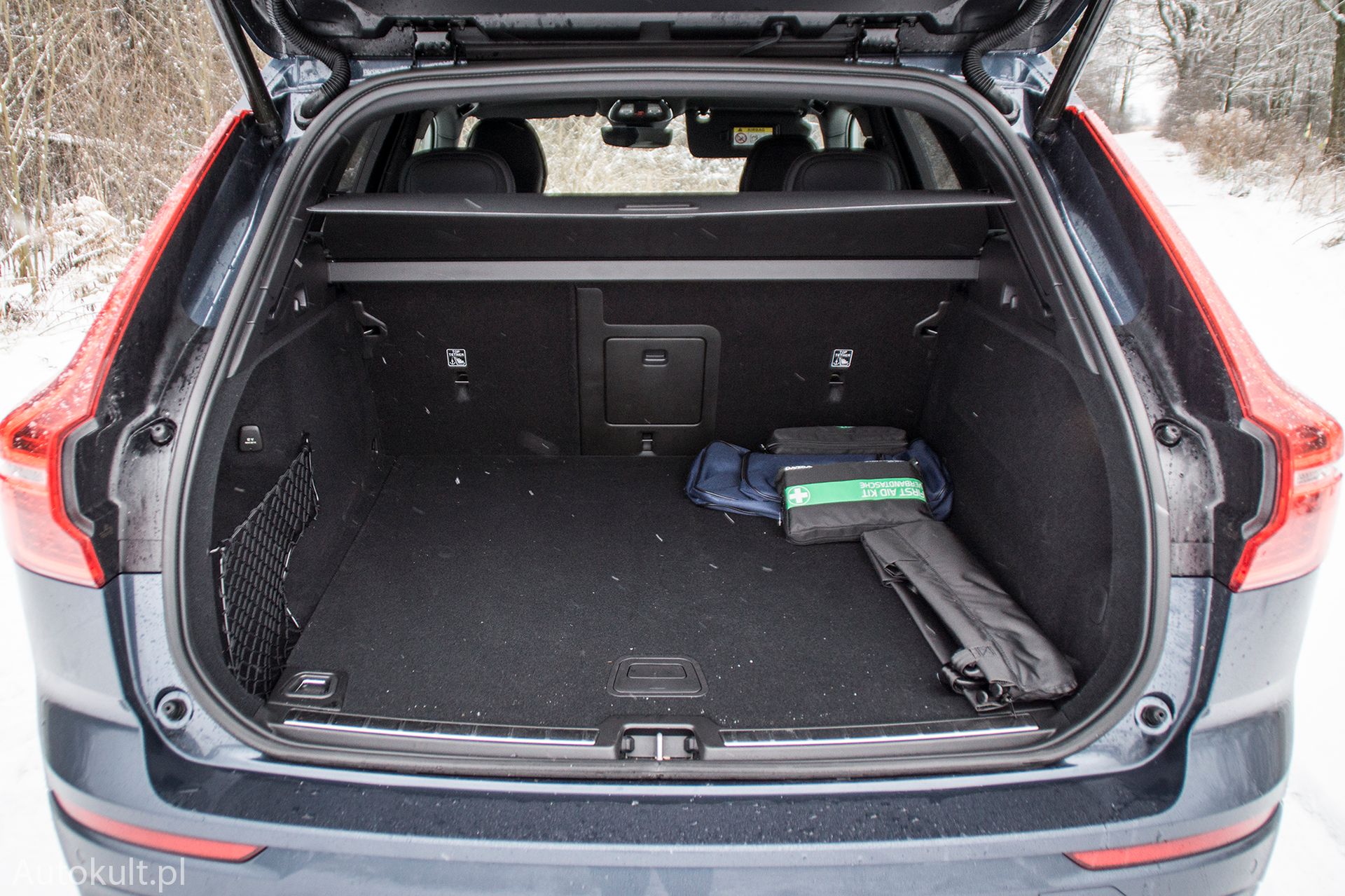 Volvo XC60 B4 face lifting (2022)
