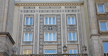 Warszawa. Udało się uratować sgraffito na MDM