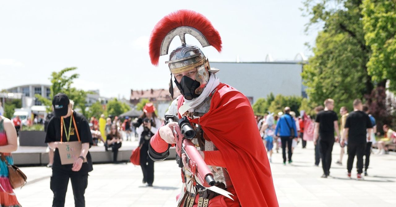 "Czuję się tutaj jak u siebie". Zapytaliśmy, za co festiwalowicze kochają Pyrkon w Poznaniu i na co czekają najbardziej!