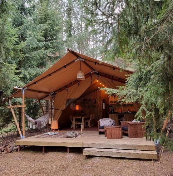 Namiot na glampingu Anny Dereszowskiej