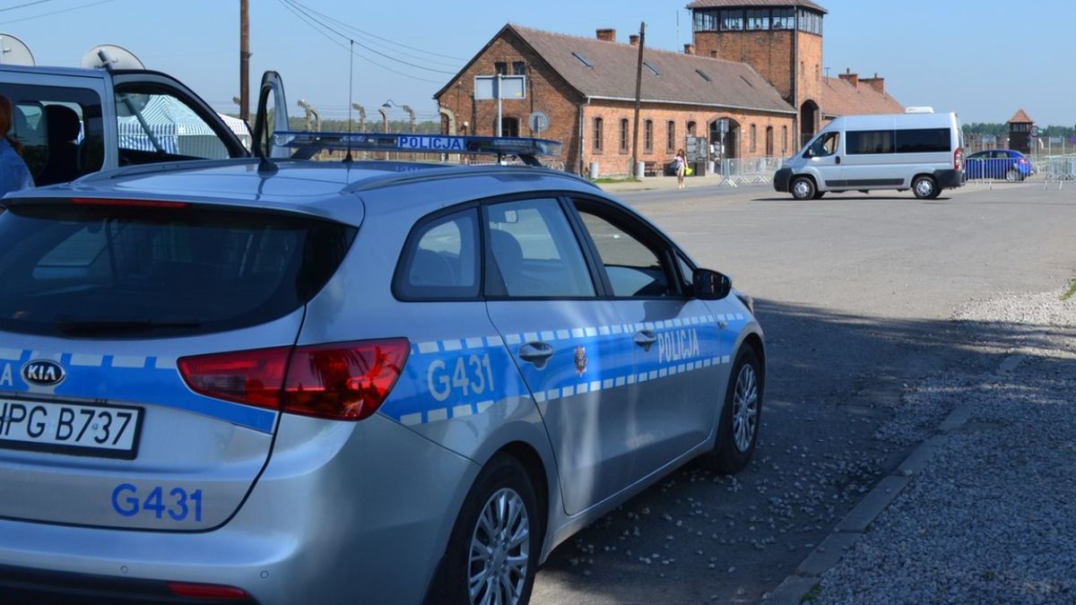 Dwóch nietrzeźwych Finów wtargnęło do Auschwitz-Birkenau