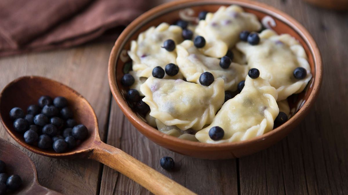 Pierogi z serem i jagodami