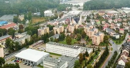 Groza w sądzie w Kraśniku. Mężczyźnie kompletnie puściły nerwy