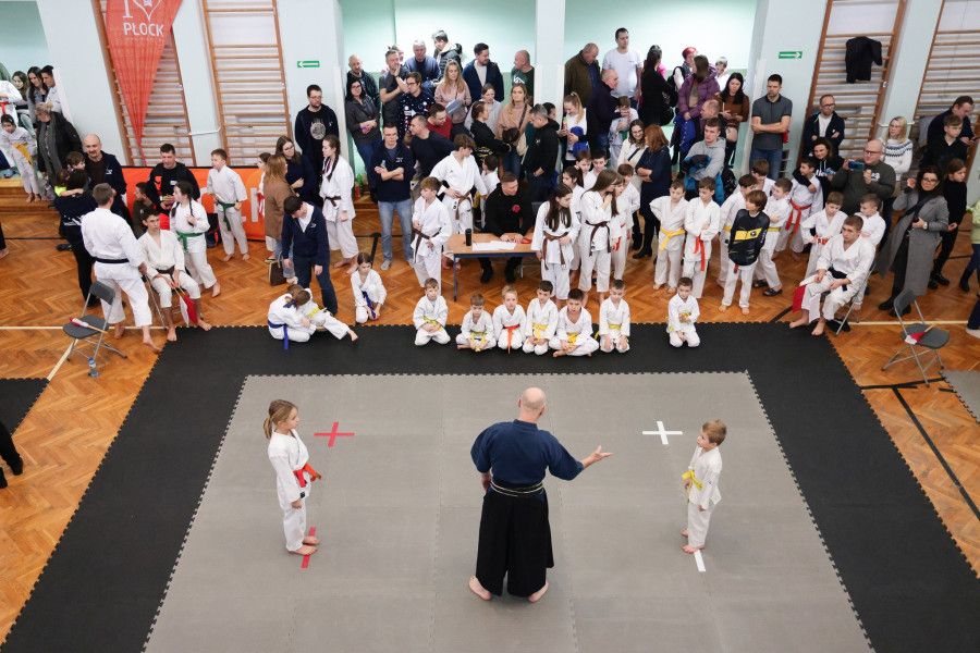 King Bruce Lee Karate Mistrz: VI Turniej Noworoczny & Turniej Pierwszego Kroku