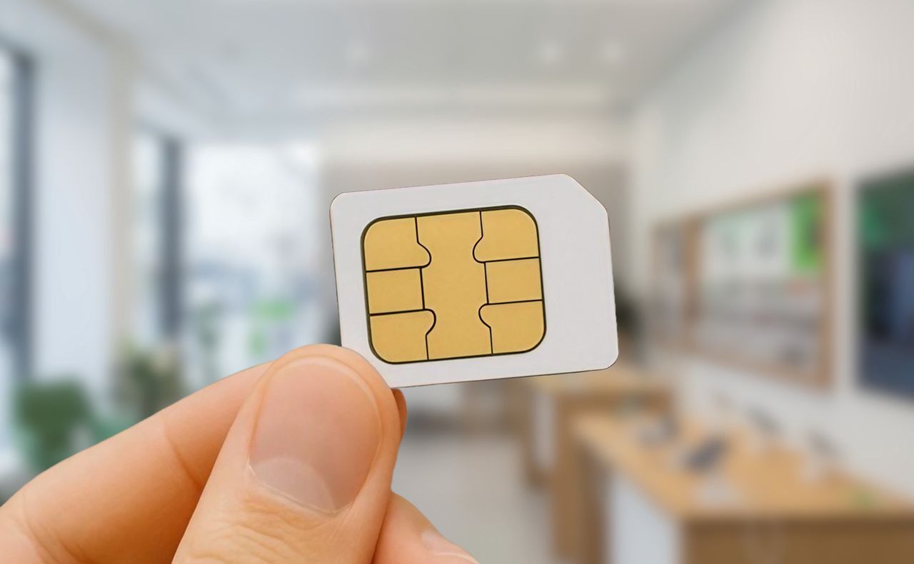 Uwaga na SIM swap - niebezpieczne oszustwo z duplikatem karty