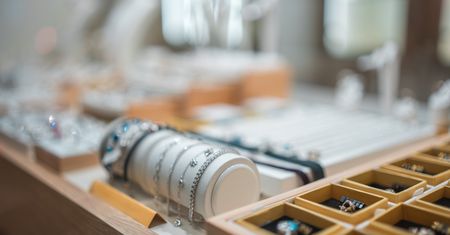 Ukradli biżuterię wartą milion euro. Drugi podejrzany trafił do aresztu