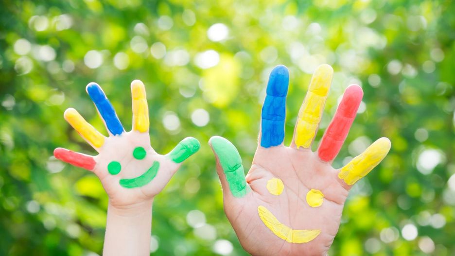 Garaże samochodowe dla dzieci – 100 pomysłów na zabawę!