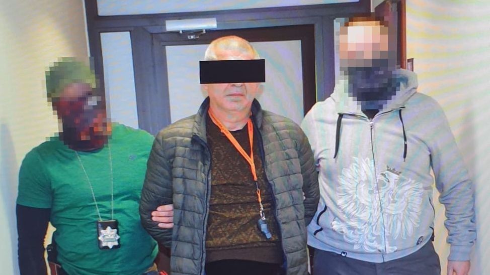 53-latek siłował wyłudzić pieniądze od uchodźców z Ukrainy