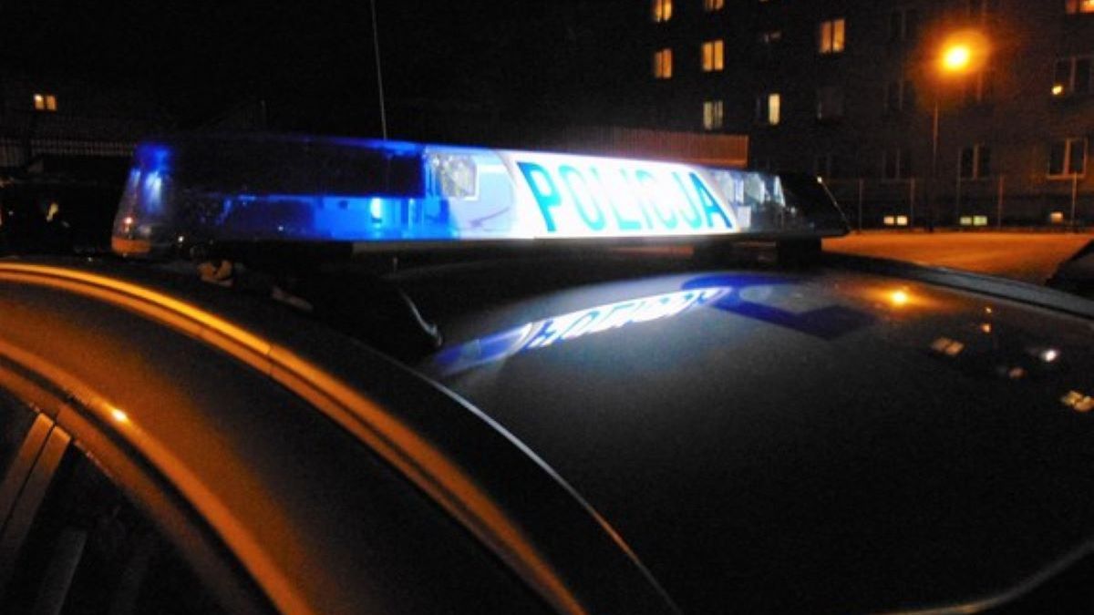 Pijana matka w środku nocy z małym dzieckiem. Wezwano policję