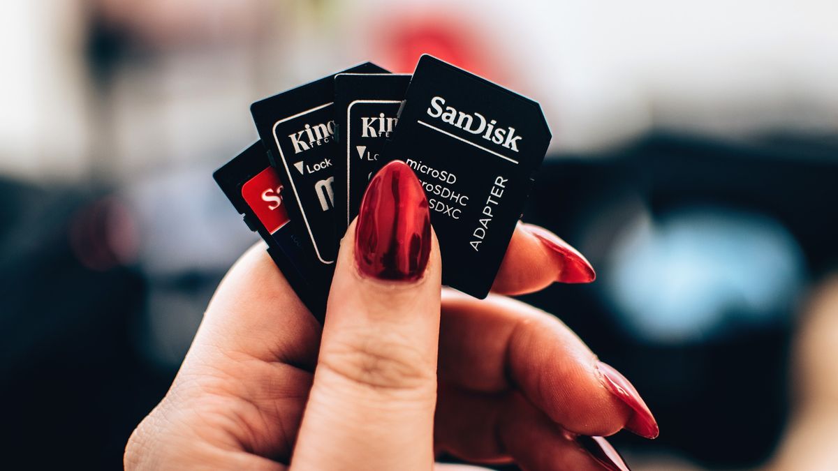 Czas się z nimi pożegnać. Dla kart pamięci w smartfonach nie ma już ratunku 1