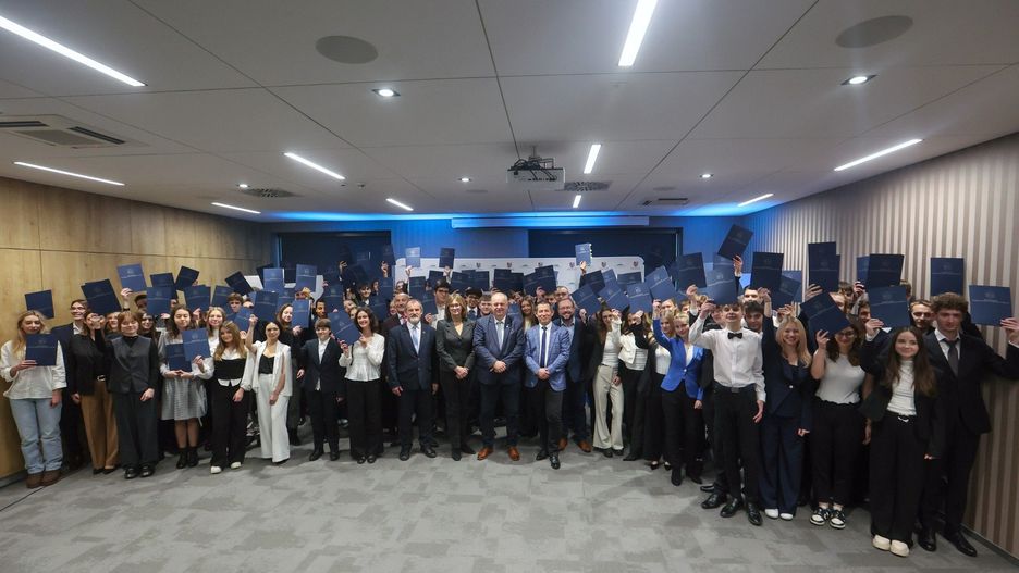 Uroczysta gala &#34;Stypendia Marszałka Województwa Podkarpackiego&#34; w PCI w Rzeszowie