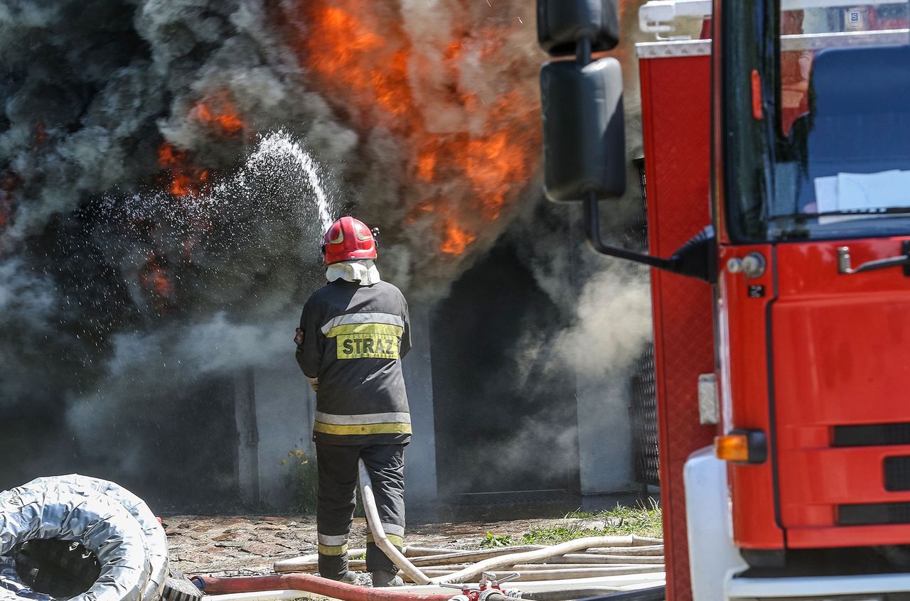 Tragedia pod Wołominem. Wybuch i pożar