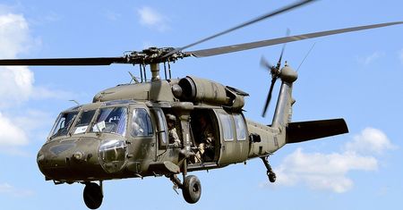 Black Hawk sterowany przez SI. Armia USA pokazała nagranie testów [Wideo]