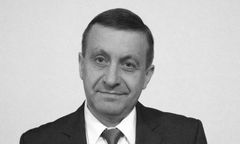 Zdzisław Gierula nie żyje. Sołtys wsi Kamionka zmarł po użądleniu przez rój os