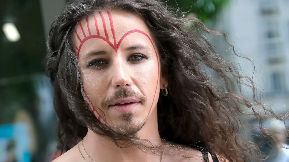 Michał Szpak został jurorem show TVN "Drag Me Out"