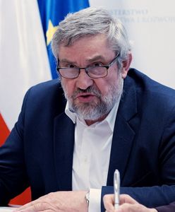 Nauczyciele mają zbierać truskawki? Jan Krzysztof Ardanowski napisał list do ZNP