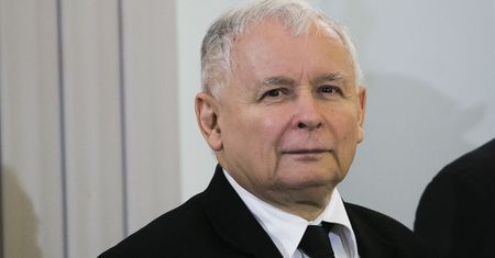 Wielkie zmiany przed domem Kaczyńskiego. Zatrudnił do tego ludzi