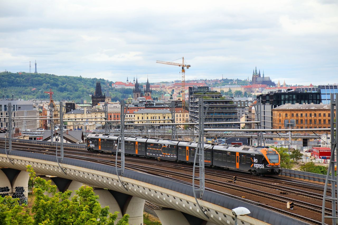 Czesi na polskich torach. Oto co RegioJet i Leo Express oferują od 1 marca