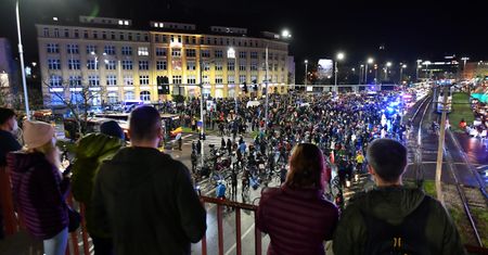 Strajk kobiet. Wrocław. Debata poświęcona protestom. Dyskusja bez agresji i nienawiści
