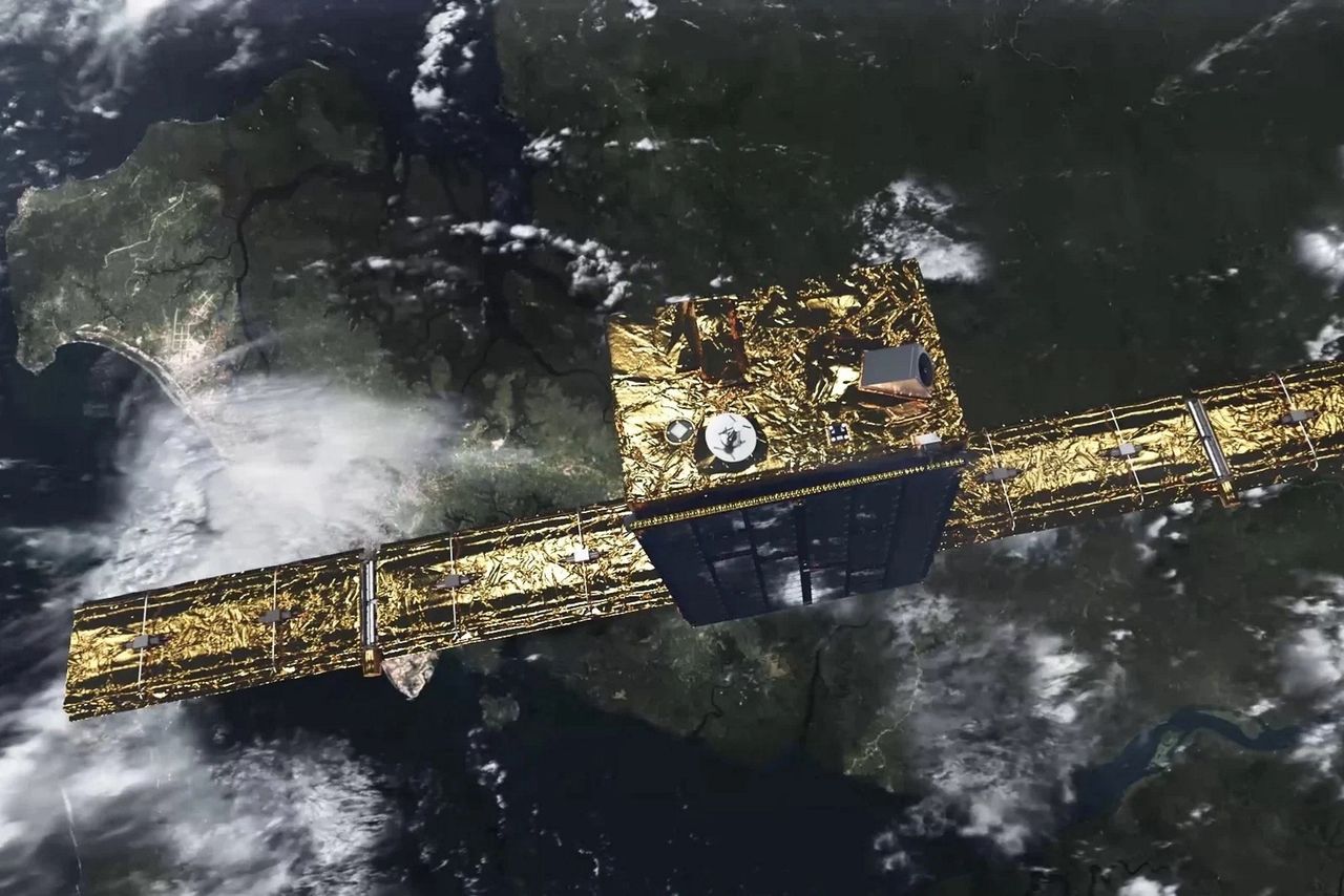 Polské satelity ve válce na Ukrajině.  Vesmírné oči ICEYE vidí všechno