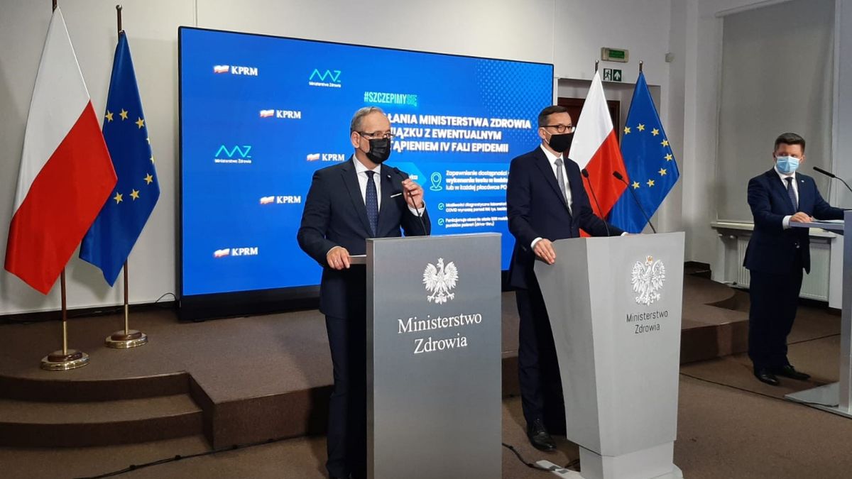 Odszkodowania za powikłania po szczepieniach na COVID-19. Prace znów się opóźniają 