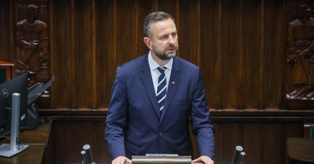 Natychmiastowy ruch NATO ws. dronów. Polska reaguje na zapowiedź