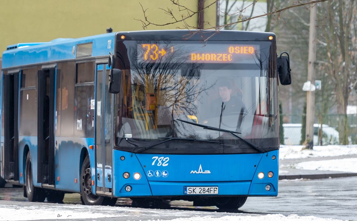 Śląsk. Od 1 lutego wprowadzona zostanie zmiana trasy linii autobusowej nr 73 w Bytomiu i Radzionkowie.
