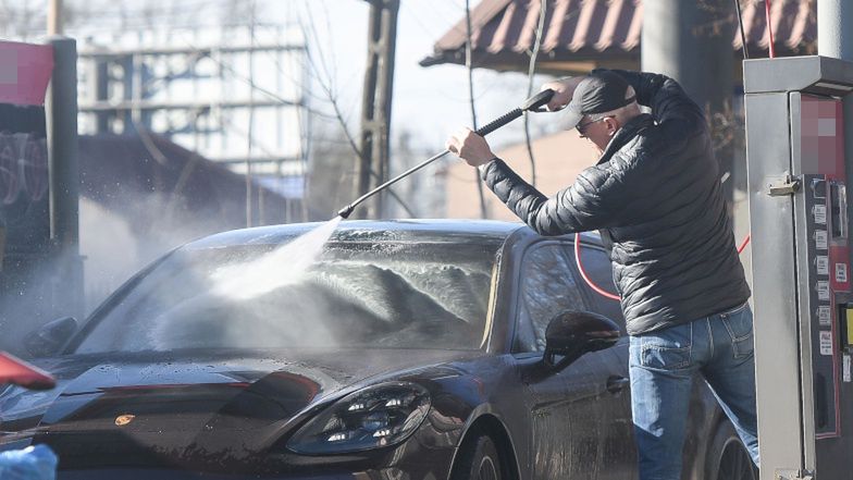 Iga Świątek za kierownicą wypucowanego Porsche