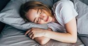 Posłuchaj eksperta i zdejmij na noc. Zaśniesz jak dziecko, nim się obejrzysz