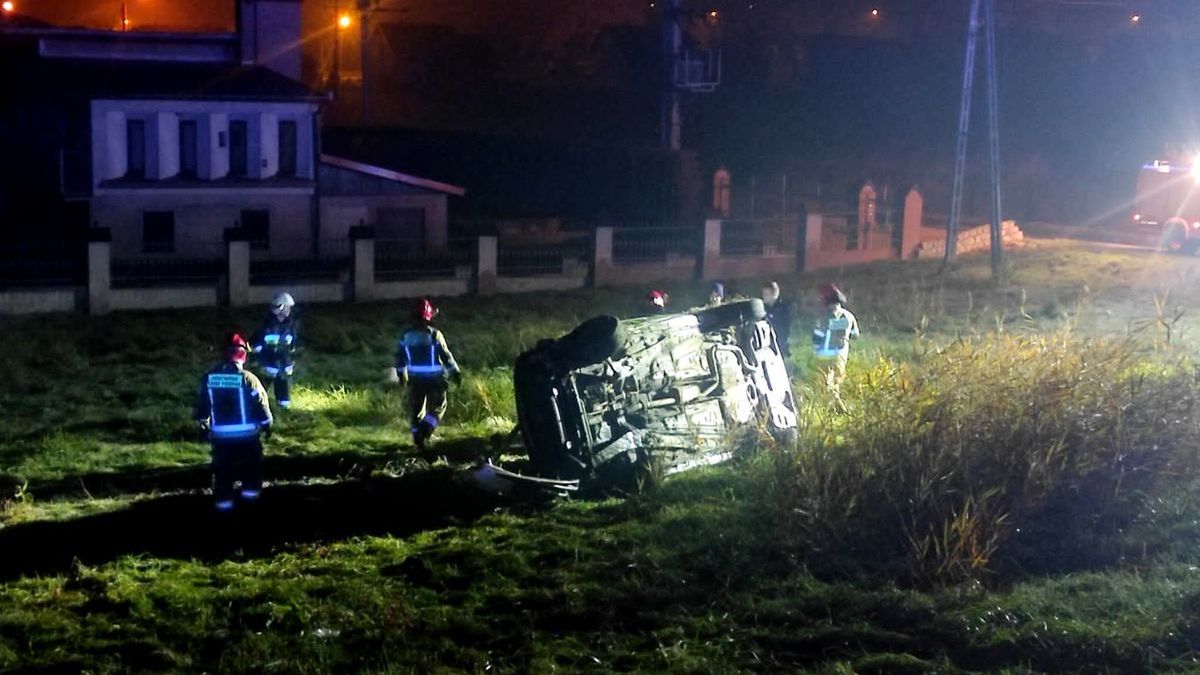 Kierowca z poważnymi obrażeniami trafił do szpitala