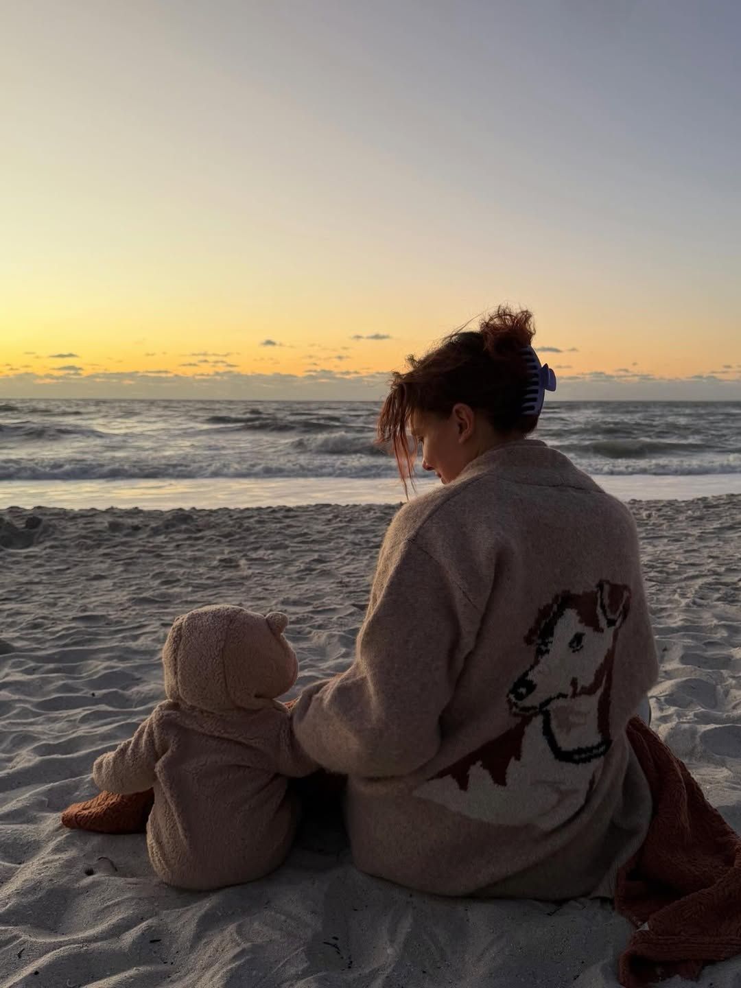 Millie Bobby Brown z córką

