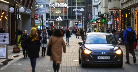 Najnowsze dane niepokoją. Polska gospodarka spychana na skraj recesji