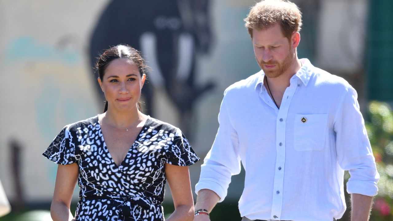 Problemy Meghan i Harry'ego w fundacji