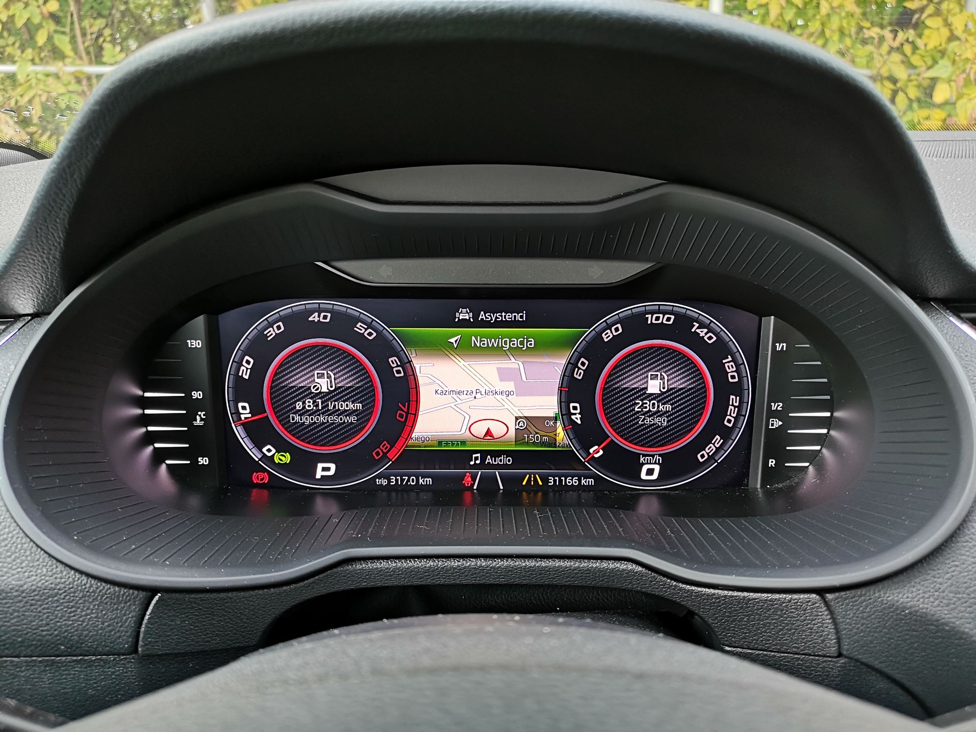 Skoda Octavia RS: audio Canton, zmienne tryby jazdy i system Amundsen 26