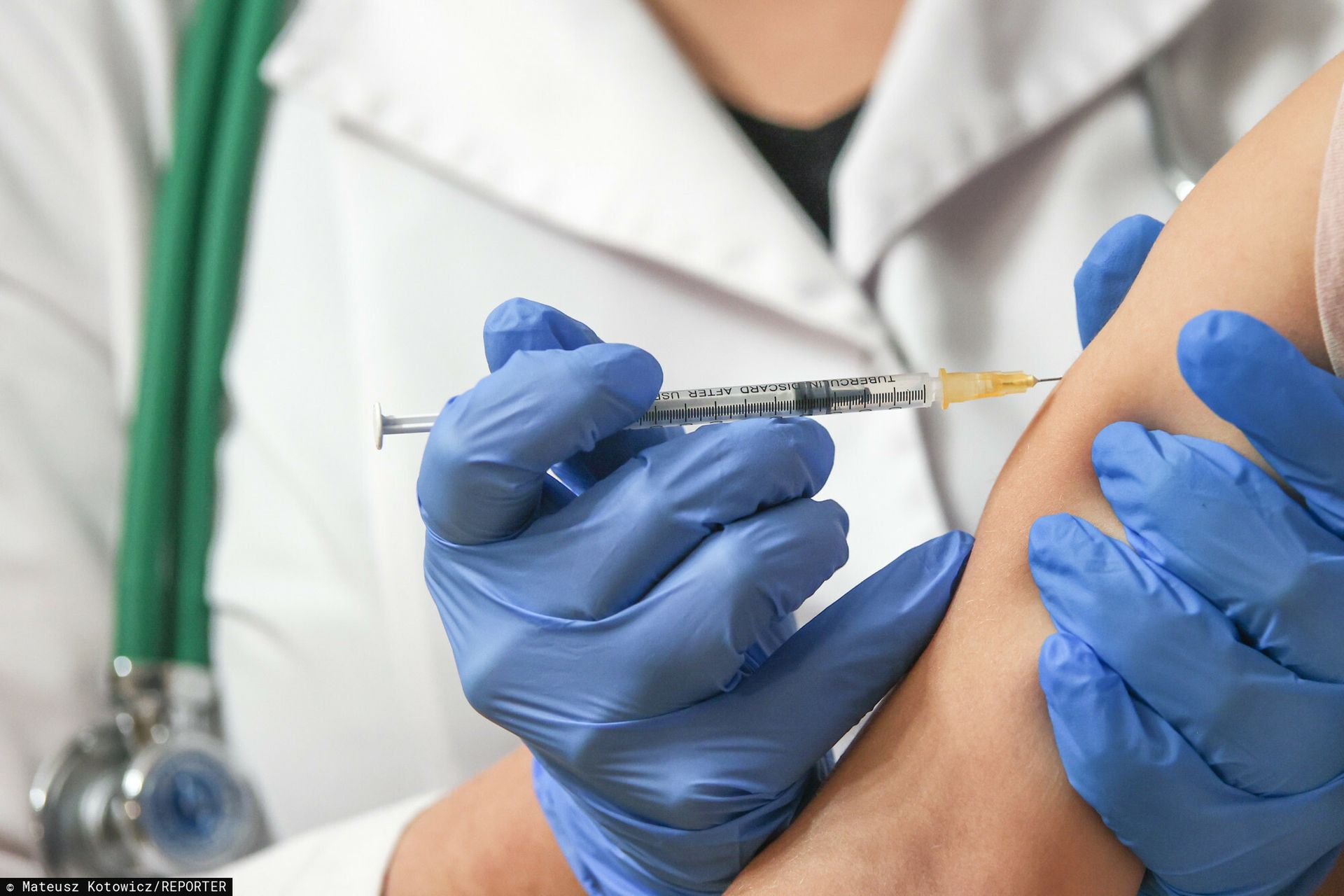 wiadomości,aktualności,WP Wiadomości Odmowy szczepień nie rosną lawinowo. GIS zaprzecza