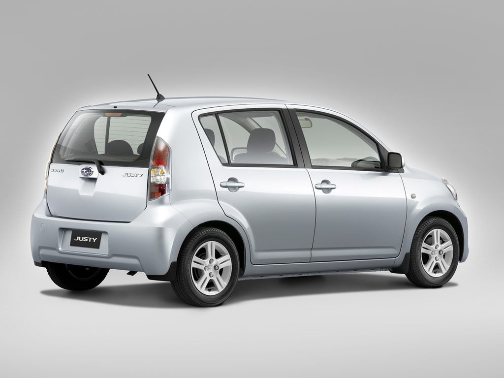 Subaru Justy (2008)
