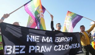 Porady dla pacjentów LGBT+ zniknęły z rządowego serwisu. Były widoczne przez jeden dzień