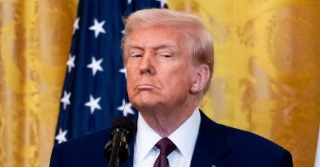 Trump odkrywa karty ws. Ukrainy. Pytamy o odbudowę kraju