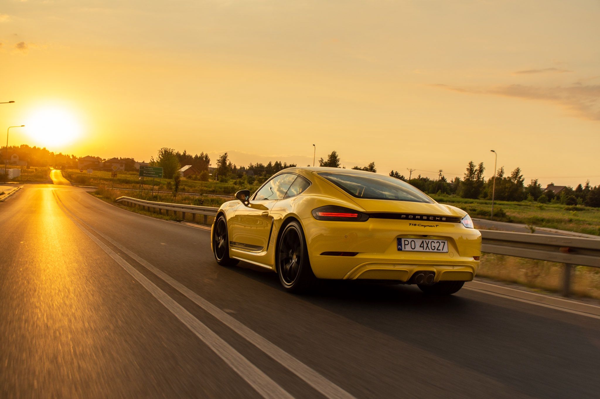 Porsche 718 Cayman T
