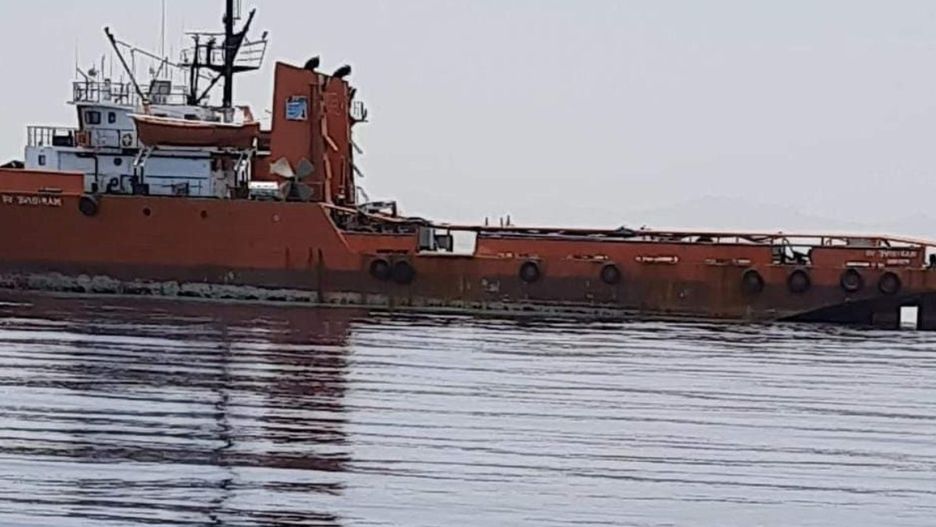 Statek Maridive 7 znajdujący się na rafie koralowej w odległości ok. 16 km od portu Safaga... nie ma właściciela