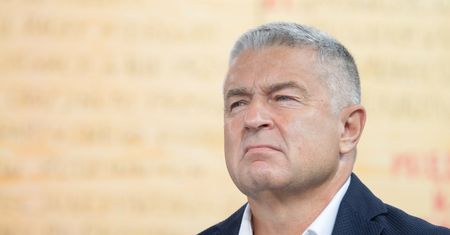 Frasyniuk zaatakował żołnierzy. Jest oświadczenie TVN24