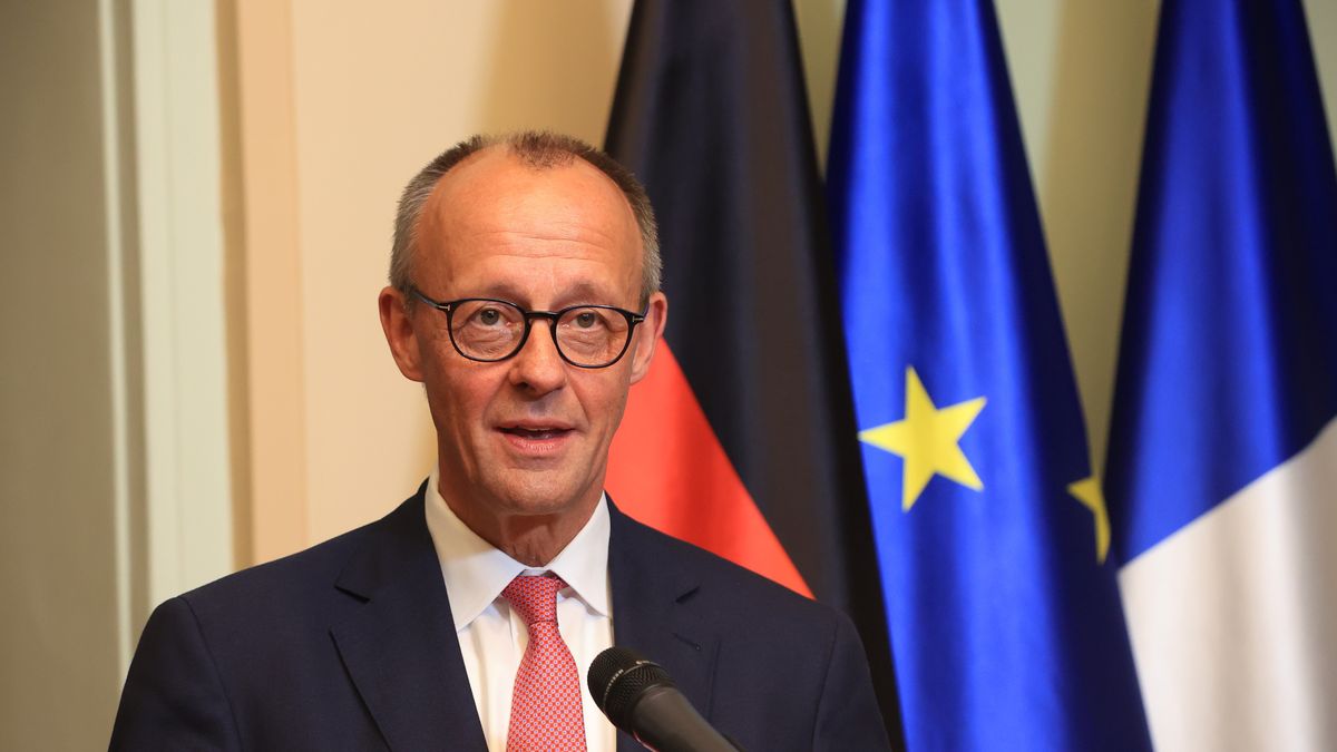 Friedrich Merz, Germany's chancellor, during a news conference with Emmanuel Macron, France's president, not pictured, at Villa Borsig in Berlin, Germany, on Wednesday, July 23, 2025. Merz and Macron were expected to discuss issues including the FCAS fighter jet project, trade talks with the US, and defense cooperation, with disagreements emerging over these topics. Photographer: Krisztian Bocsi/Bloomberg via Getty Images