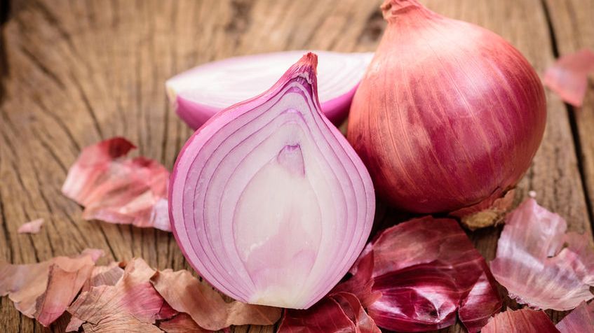 Czerwona cebula zawiera jod