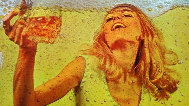 Co się stanie, jeśli wylejesz piwo na rozgrzaną patelnię? 1