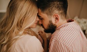 Po której randce iść do łóżka? Ekspertka stawia sprawę jasno