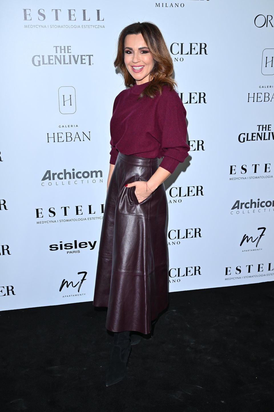 Beata Tadla uwielbia czekoladową spódnicę midi 