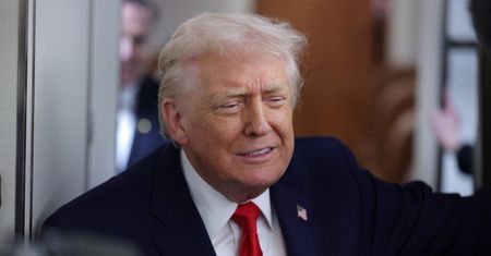 Trump o ataku na Iran: Rozważamy kilka bardzo mocnych opcji
