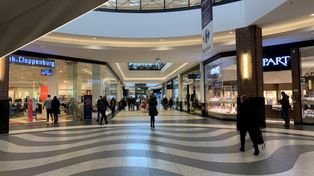 Wrocław: Magnolia Park wprowadza płatny parking. Koniec z darmowym postojem przy ul. Legnickiej. Od kiedy zmiany?