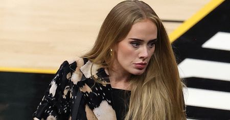 Adele jest milionerką. W jednym miejscu ma kilka posiadłości
