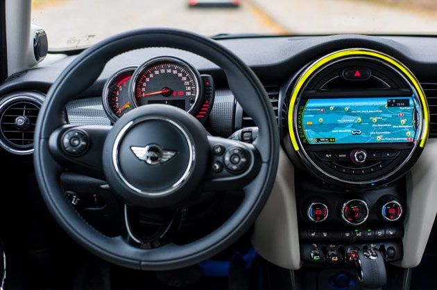 Mini Cooper - wnętrze
